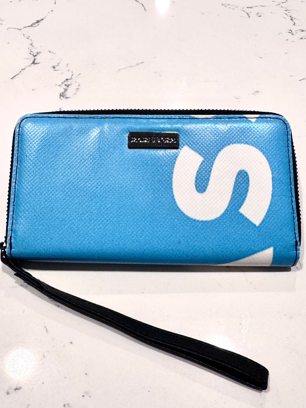 RAREFORM Blue & White Zip Around Wristlet Wallet Recycled Billboard Print NWOT